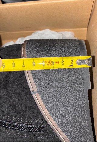 Botines de ante negros