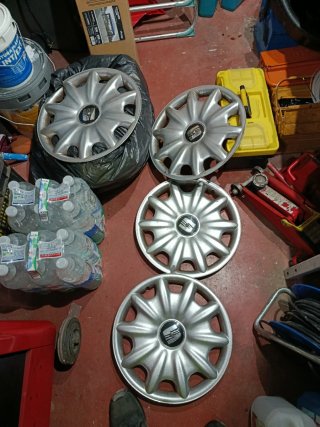 Tapacubos Seat León MK1 (4 unidades)