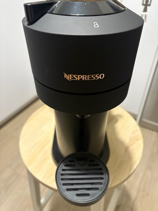 Cafetera Nespresso Vertuo Pop Negra 3 usos