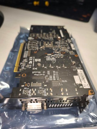 Tarjeta Gráfica ASUS DUAL-GTX1060-06G