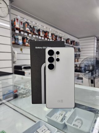 Samsung Galaxy S26 Ultra 512GB Blanco semi nuevo