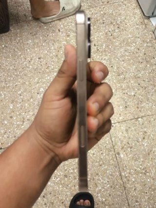 iPhone 16 Pro Max