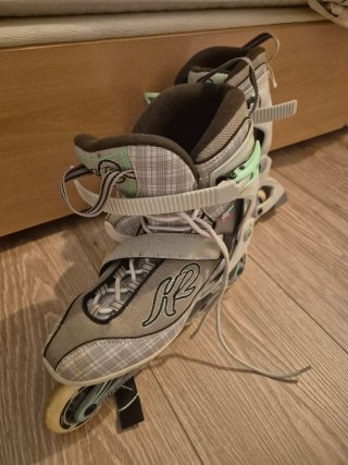 Patines en línea K2 con protecciones