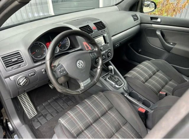 Volkswagen Golf 2005