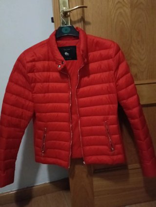 Chaqueta Acolchada Roja Zara Talla M
