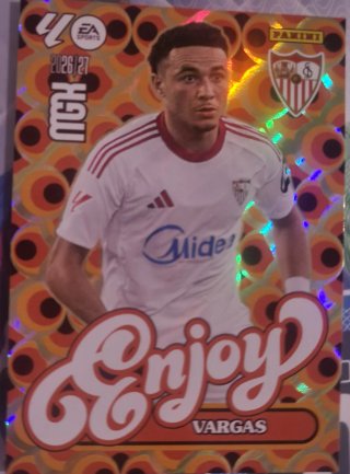 Cromo Megacracks 26/27 Vargas