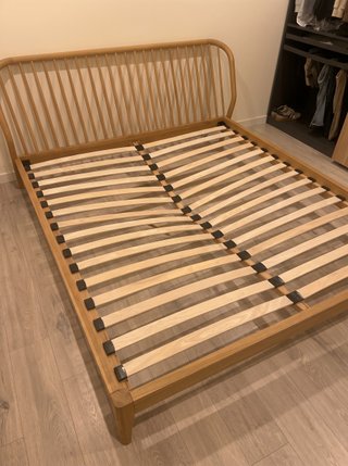 Cama de Roble 180x200 con Cabecero de Varillas