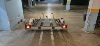 Remolque basculante para moto