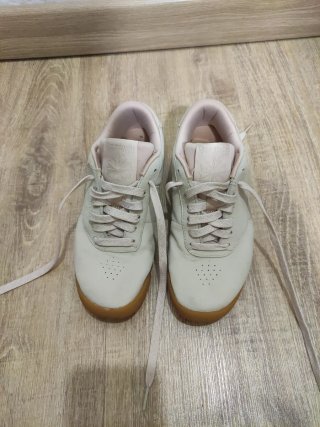 Zapatillas Reebok Mujer Beige/Rosa