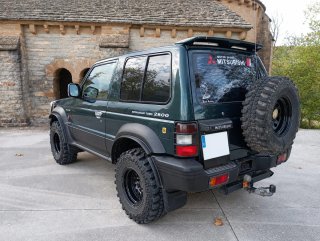 Mitsubishi Montero