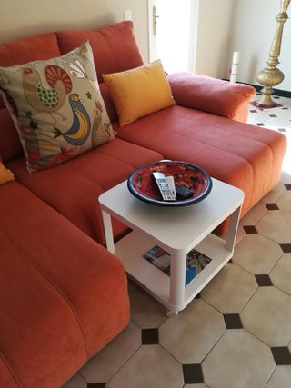 Sofá cama de tres plazas muy amplio