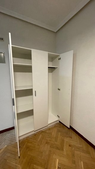 Armario 3 puertas 109x37x180 cm