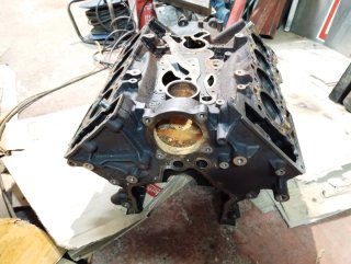 Bloque Motor V8 Range Rover para Decoración