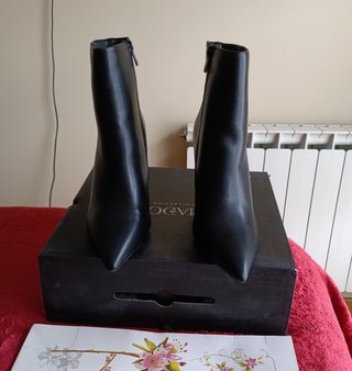 Botines de cuña negros Primadonna Talla 38 y 39