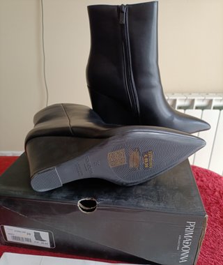 Botines de cuña negros Primadonna Talla 38 y 39