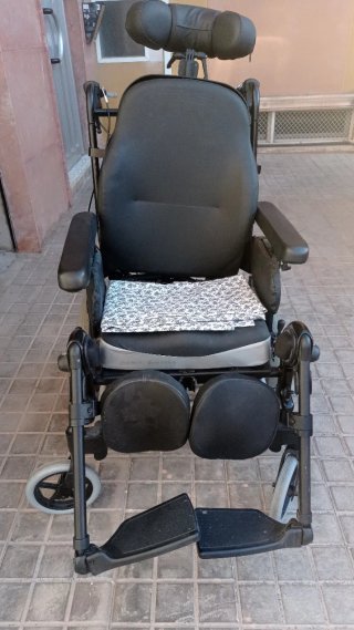 Silla de Ruedas Reclinable