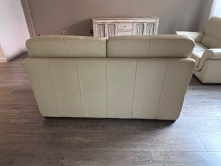Juego 2 sofás piel beige