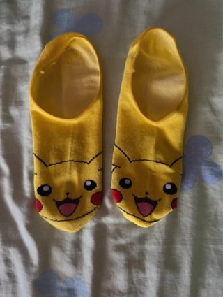 Calcetines Pikachu talla única