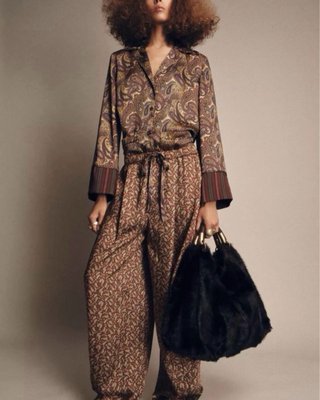 Pantalones Zara Paisley