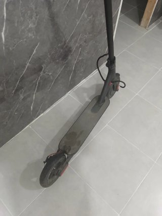 Patineta Eléctrica Negra