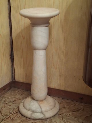 Pedestal de Alabastro