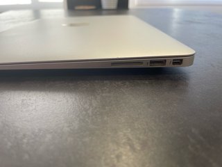 Apple MacBook Air 2014