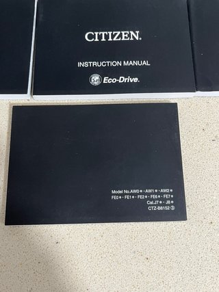 Set di 13 manuali di istruzioni per orologi Citizen