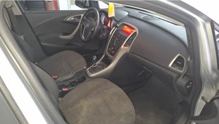 Opel Astra J Restyling 2014 diesel 100.000 km