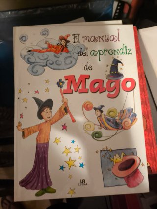El manual del aprendiz de mago — Libro infantil il