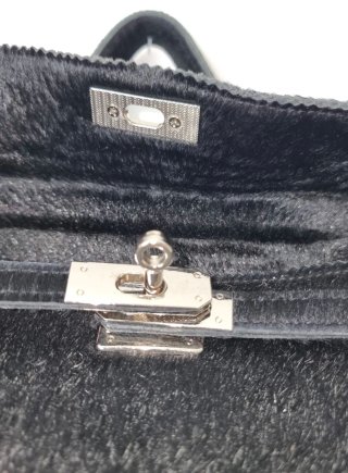 Bolso Bandolera Vintage de Cuero Negro