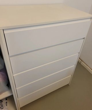 Cajonera de dormitorio blanca