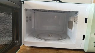 Microondas Cecotec Retro + Cafetera de regalo