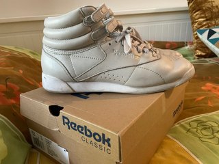Deportivas Reebok Beige/Blancas Talla 8.5