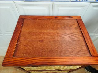 Mueble auxiliar madera y mimbre 4 cajones