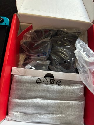 Nintendo Switch OLED + 256GB + Jogo