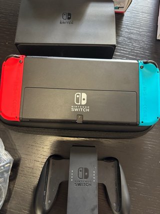 Nintendo Switch OLED + 256GB + Jogo