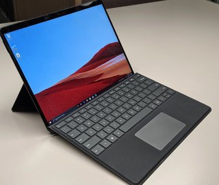 Microsoft Surface Pro X SQ1 16GB/512GB Negro