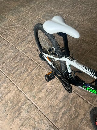 Bicicleta Infantil Rookie Colver 24