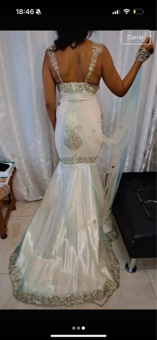 Vestido de fiesta con pedrería boda gitana