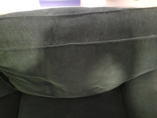 Sofá verde de tela