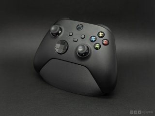 Soporte minimalista para mando Xbox impreso en 3D