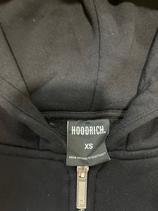 Sudadera Hoodrich Negra con Cremallera