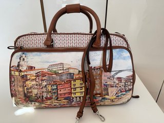 Bolso de viaje estampado ciudad