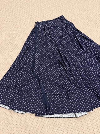 Conjunto Falda y Delantal Baturra
