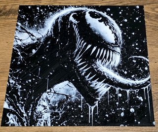Venom en técnica Hueforge