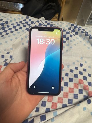 iPhone 11 Rosso