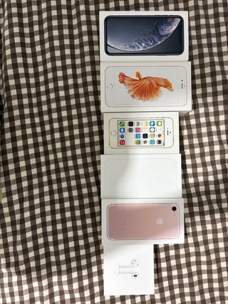 Scatole per Apple iPhone e AirPods