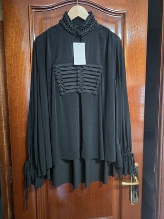 Blusa Zara con Alamares Negra Talla S