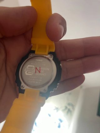 Reloj Casio G-Shock Negro y Amarillo