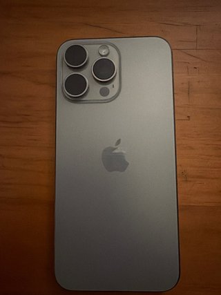 iPhone 15 Pro Max Gris